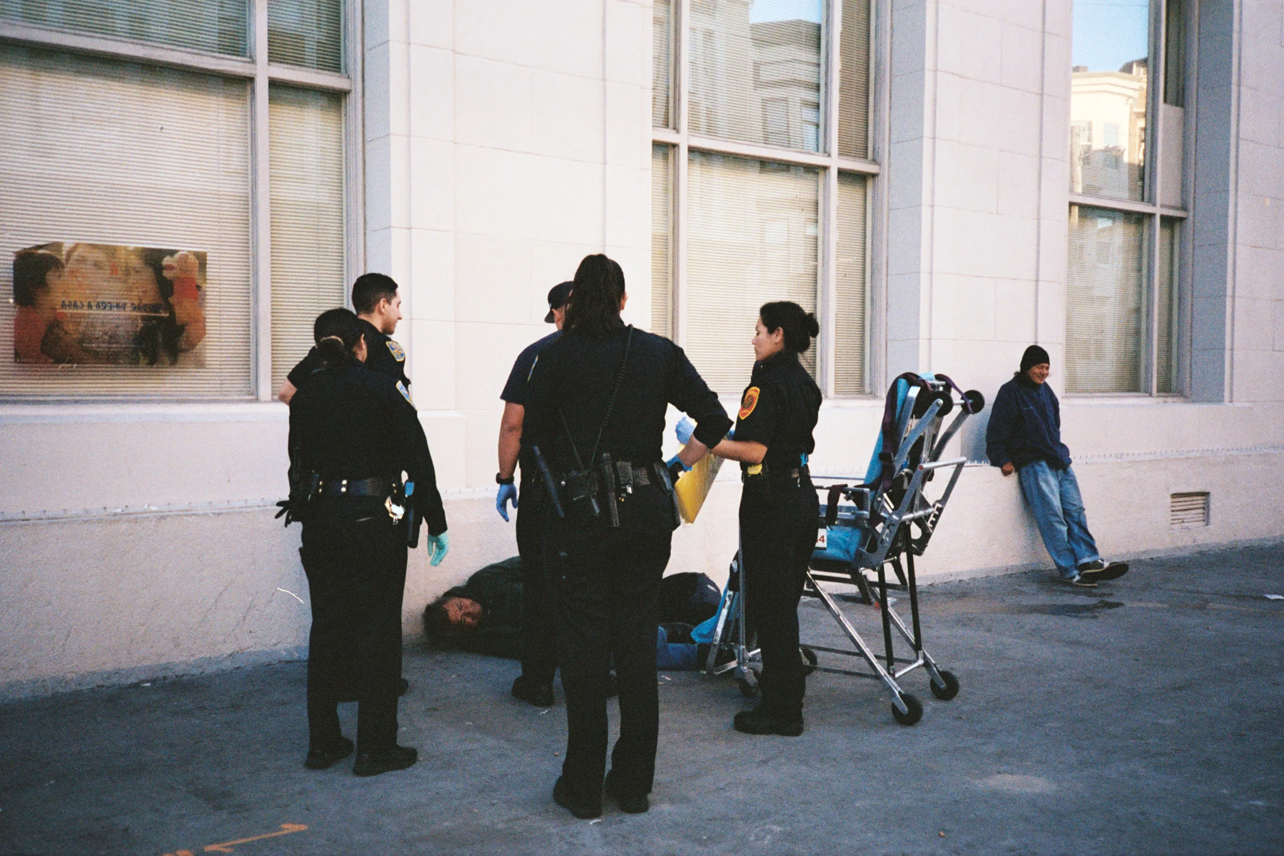 cops_03.jpg