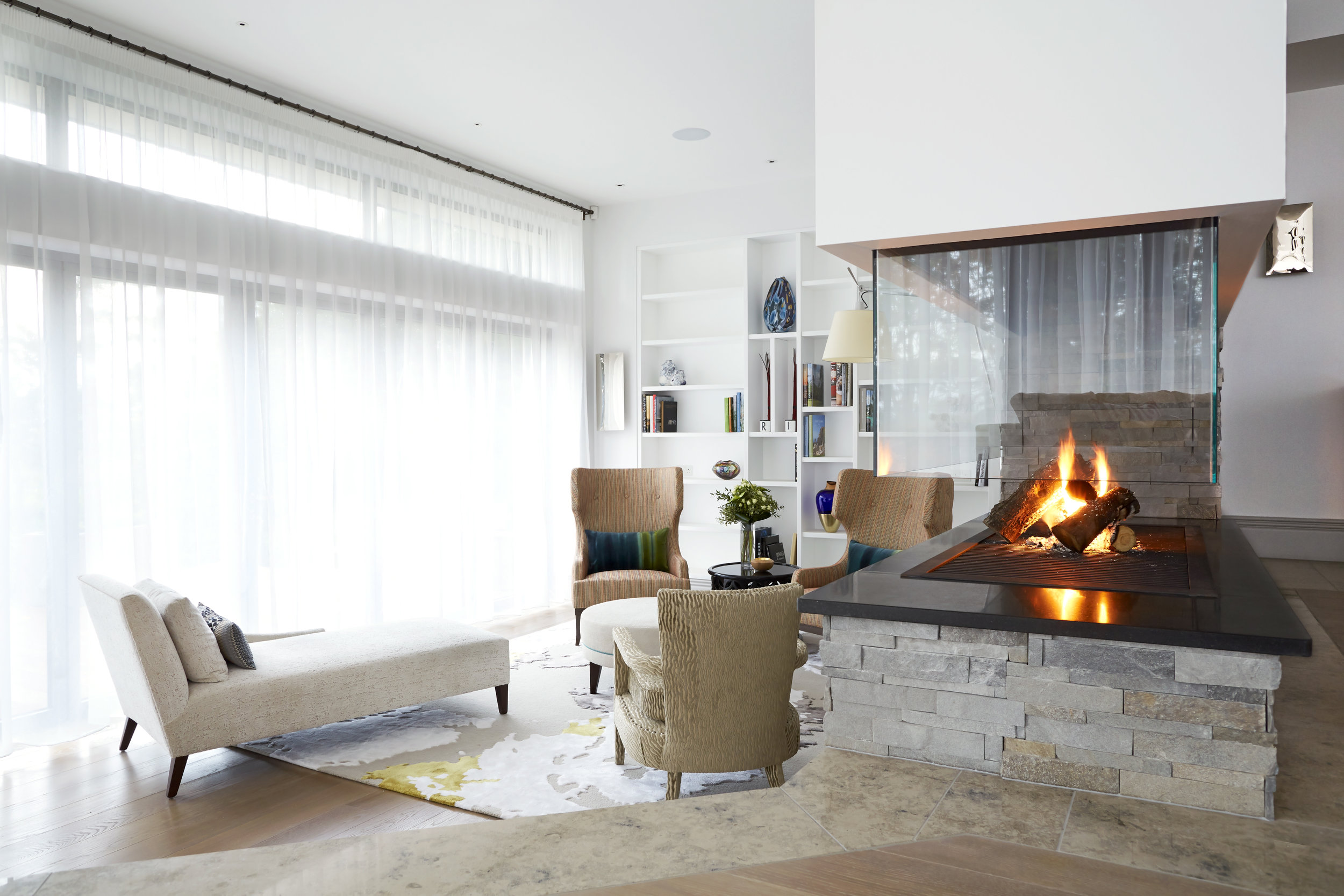 Cotswolds_House_FirePlace.jpg