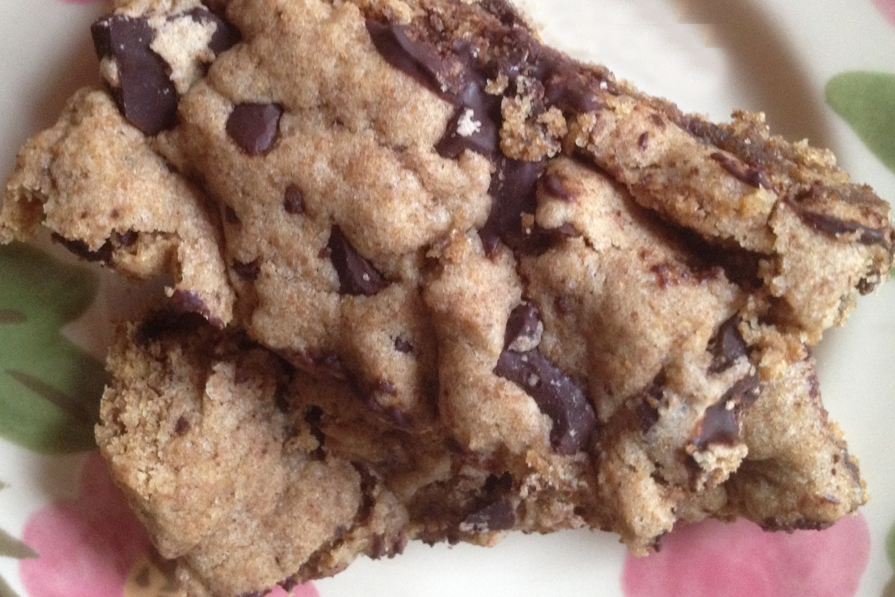 In the Kitchen: Chocolate Chip Cookie Bars