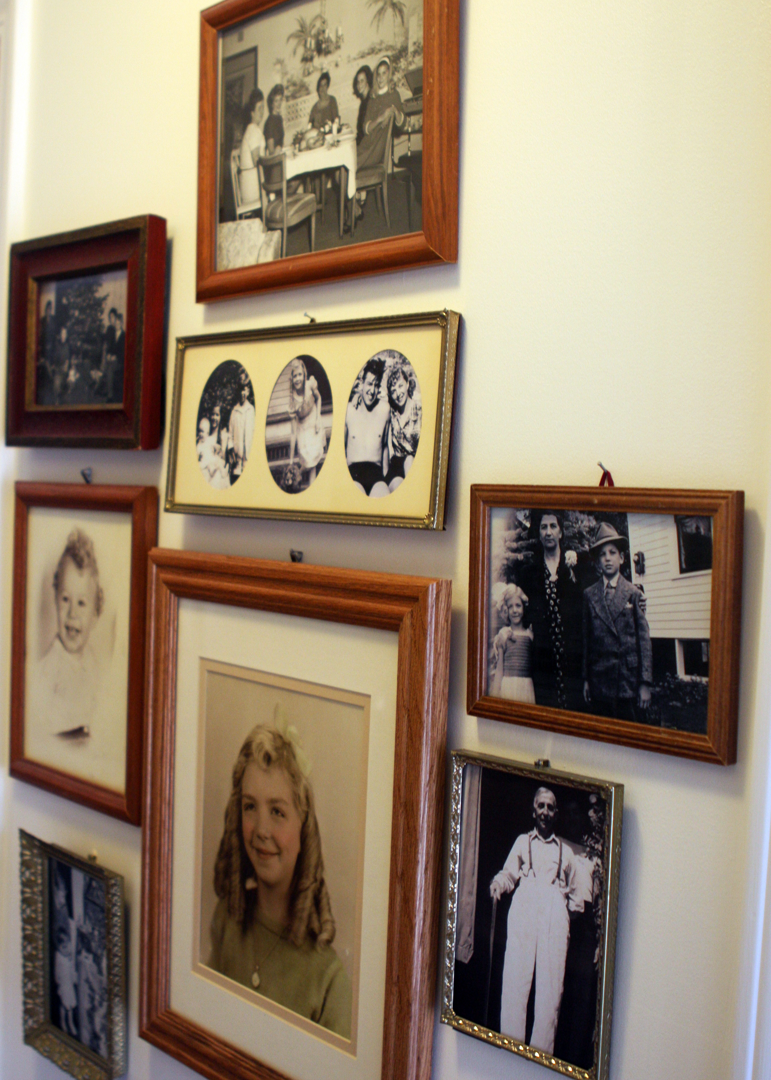 Family Gallery Wall2