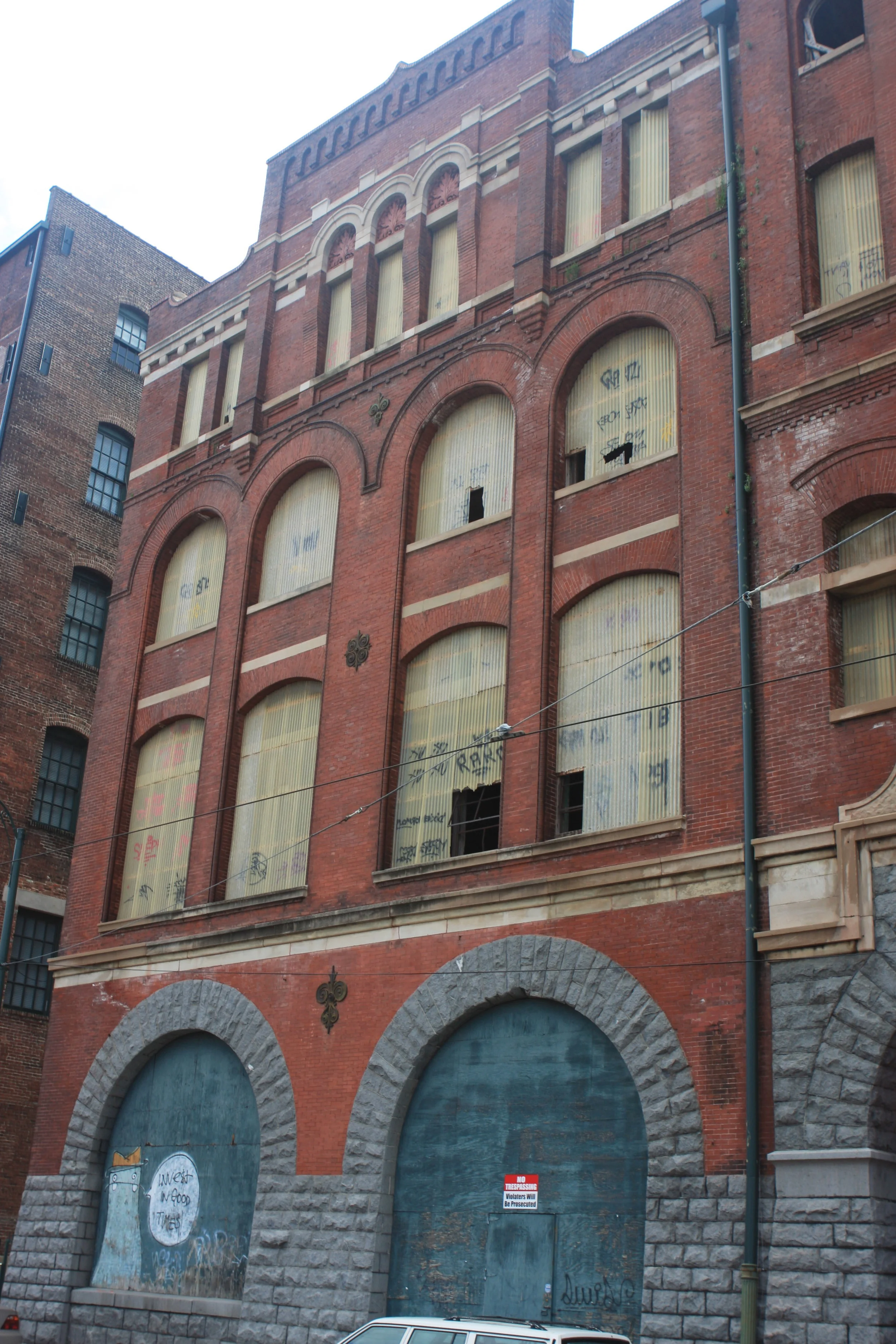 a tour of the historic tennessee brewery — Gerald & Joan