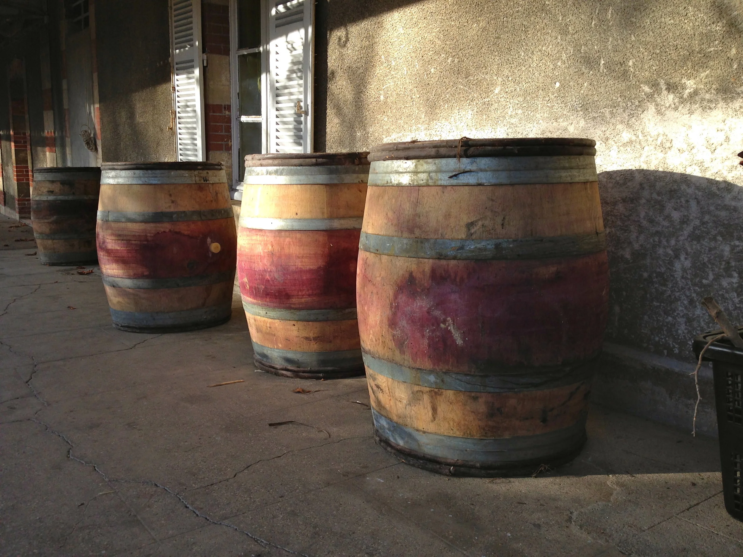 où nous avons pu embarquer les fûts de Chassagne Montrachet rouge