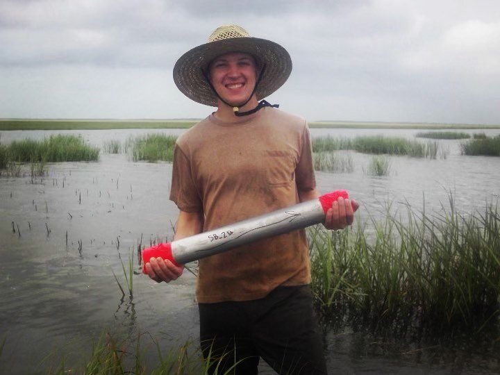 Congratulations to Sam! He was awarded $1000 from the Gulf Coast Association of Geological Societies to support his coastal research! @sammy_j6 @geogulf_convention