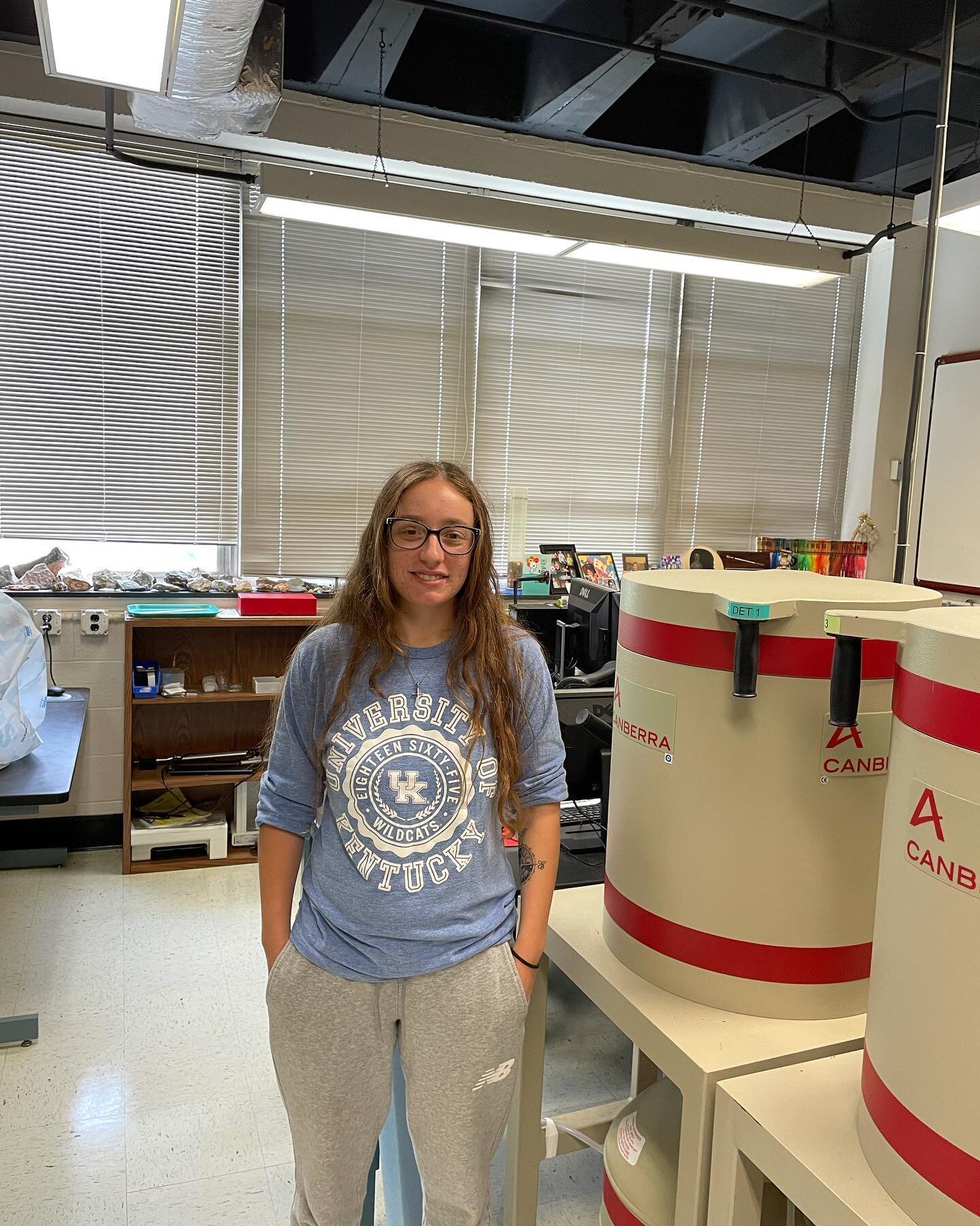 Please welcome Danielle Cottrell, one of our new team members in the SER2Lab!
&bull;
&ldquo;I am a Kentuckian, born and raised. Since graduating high school, I have spent time at three different colleges in four different majors trying to find where 