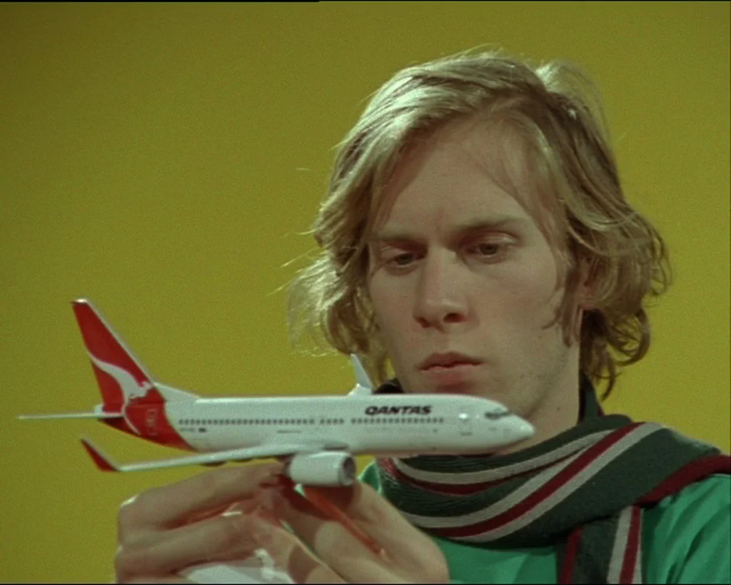   La Décision Doypack (16mm film still), Paul Rooney © 2008, commissioned by Radar and Matt's Gallery.  