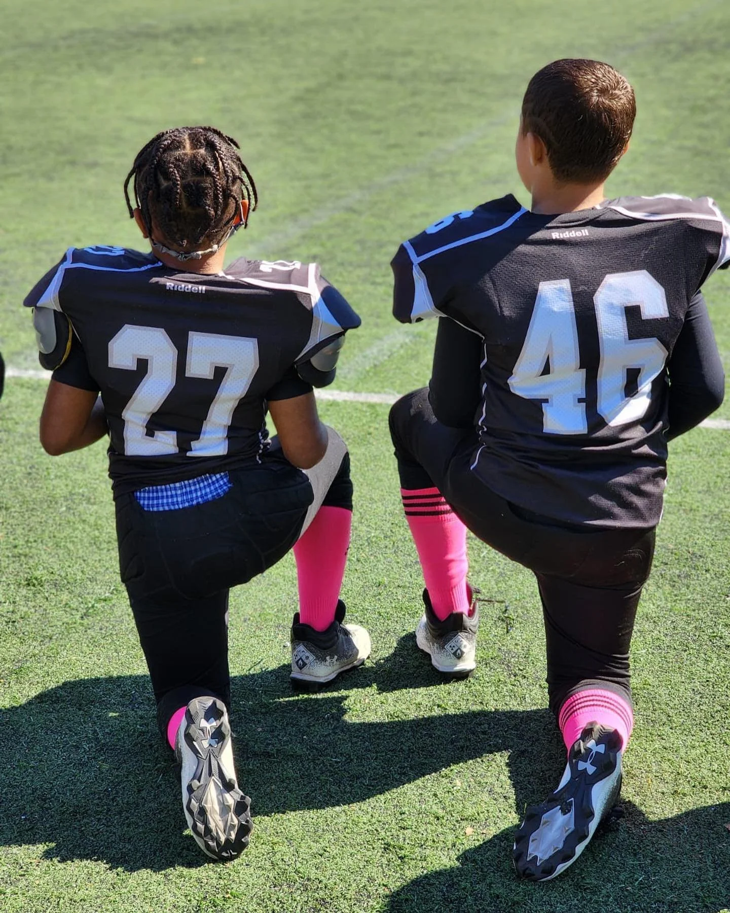 Great day in Raider nation! Our Jr Pee Wee&rsquo;s vs the BX Warriors &amp; cheering on their Pee Wee teammates vs the Queens Falcons. The boys &amp; girls wore pink in support of breast cancer awareness #raidernation #kissenapark #baysideraiders #ba