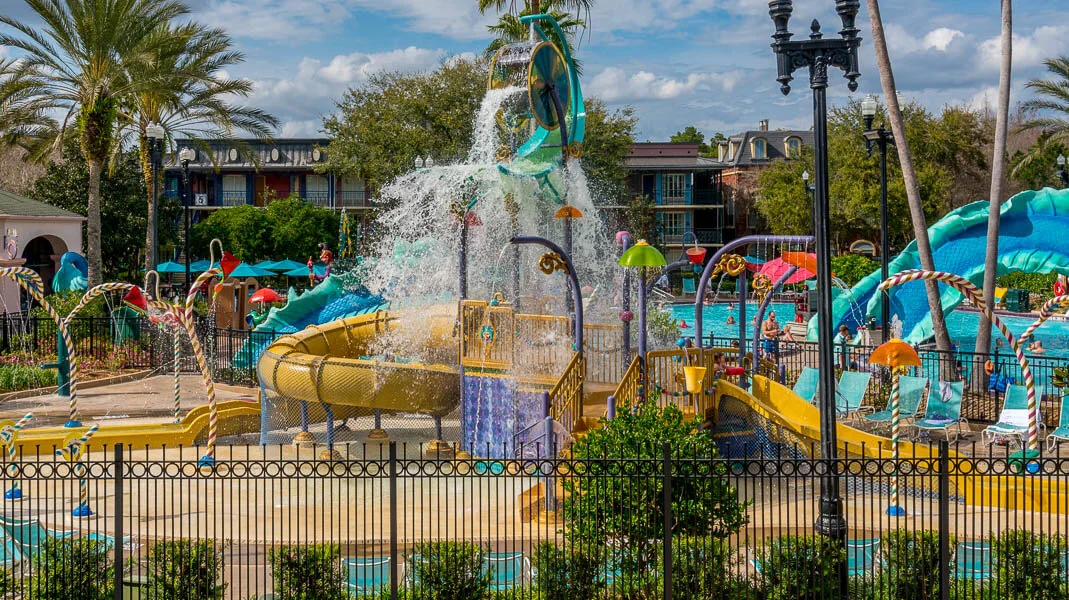 Disneys-Port-Orleans-French-Quarter-Splash-Zone-600.jpg