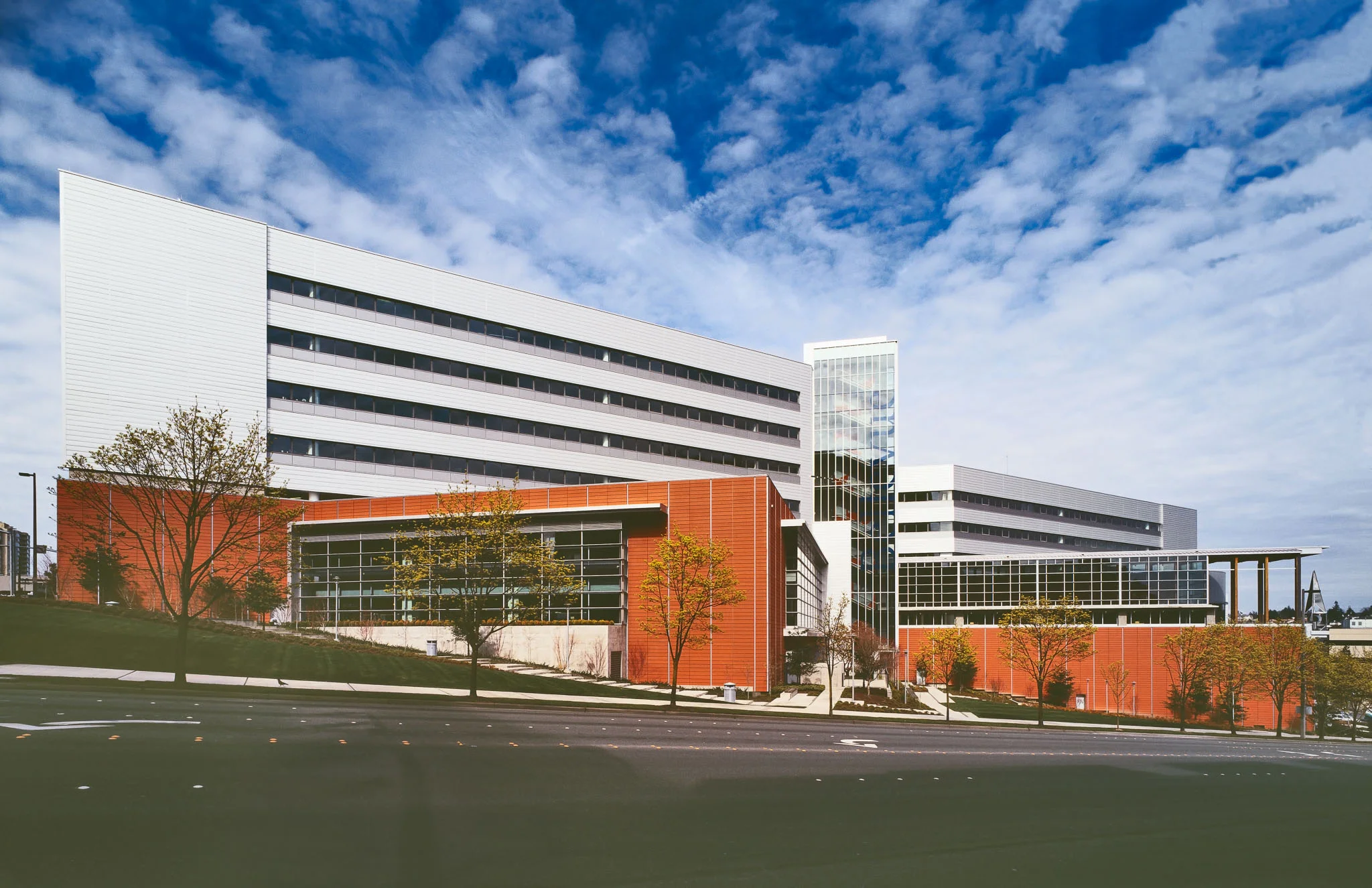 bellvue_cityhall_01.jpg