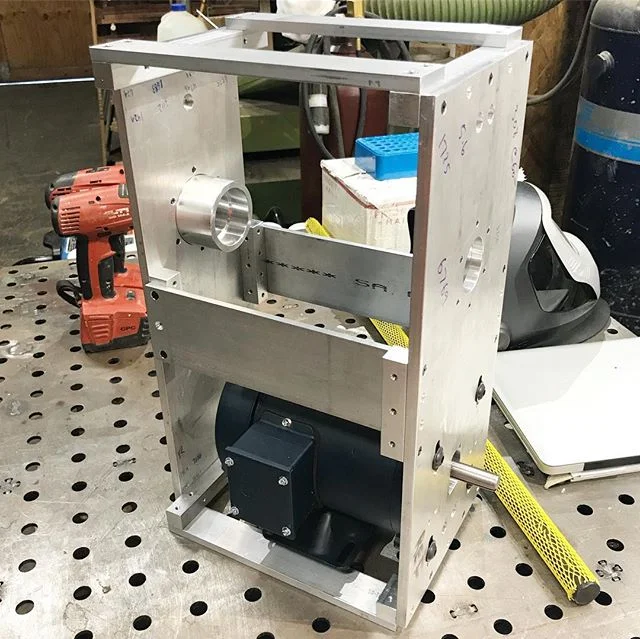 Headed out on another work trip but I made good progress on a prototype pet project of mine. Looking forward to continuing when I return home. #aluminum #6061 #3phase #machining #machinery #weldtables #venturacounty