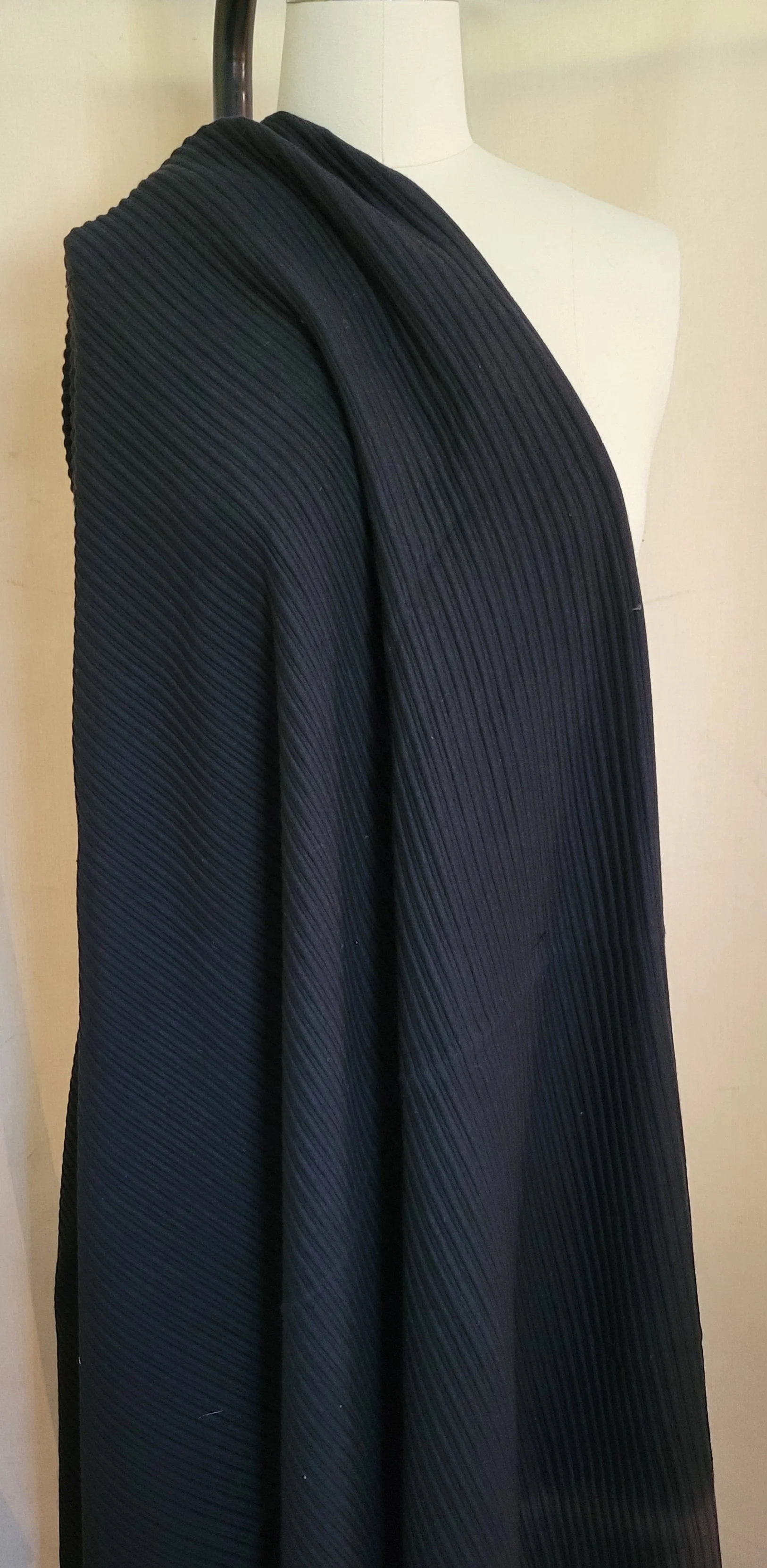 Fab Stash - Thick Black Rib