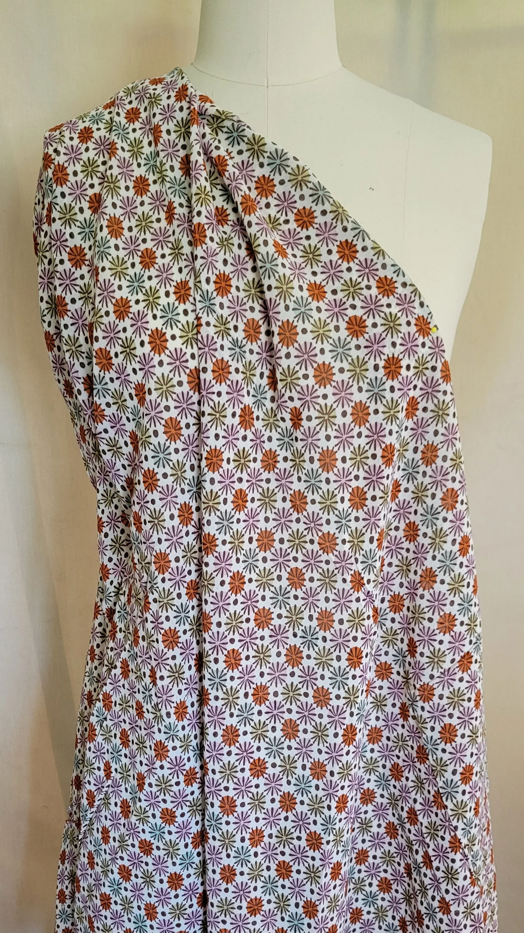 Fab Stash - Happy Retro Print