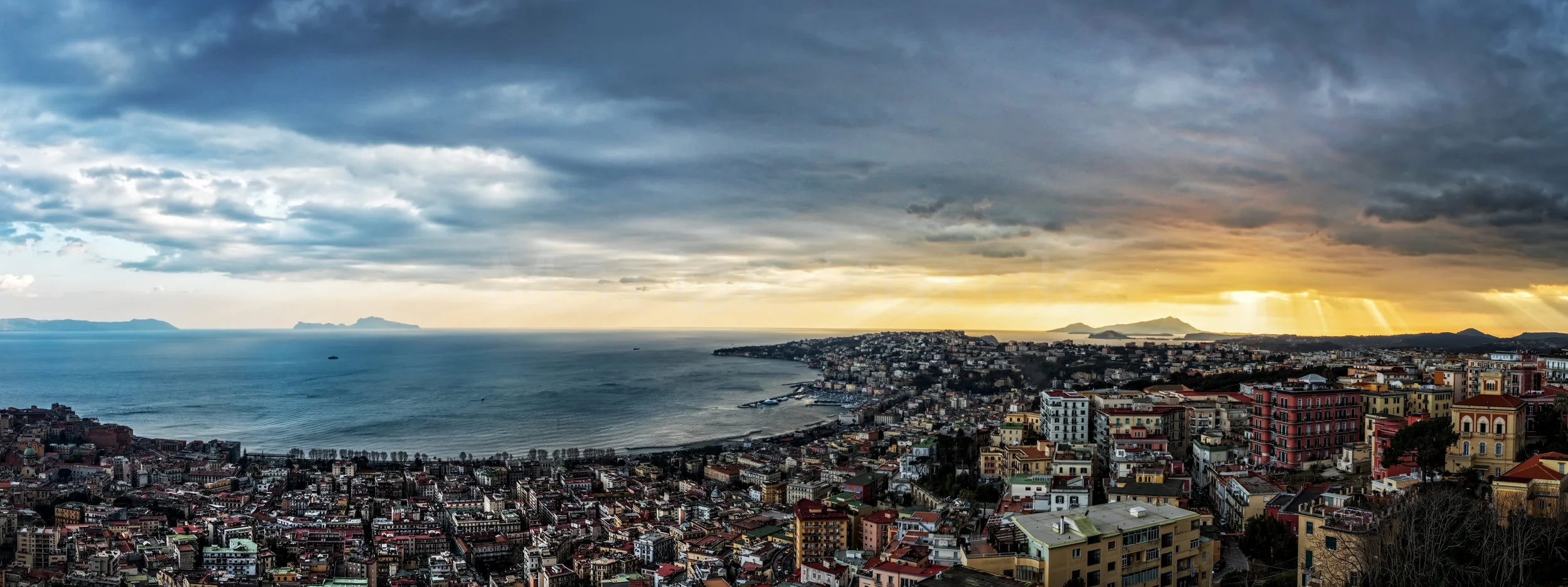 Sunset in Napoli
