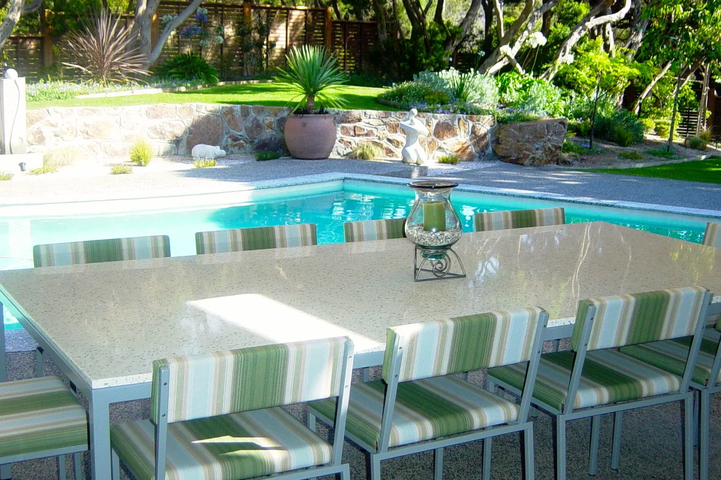Outdoor-Dining-A.jpg