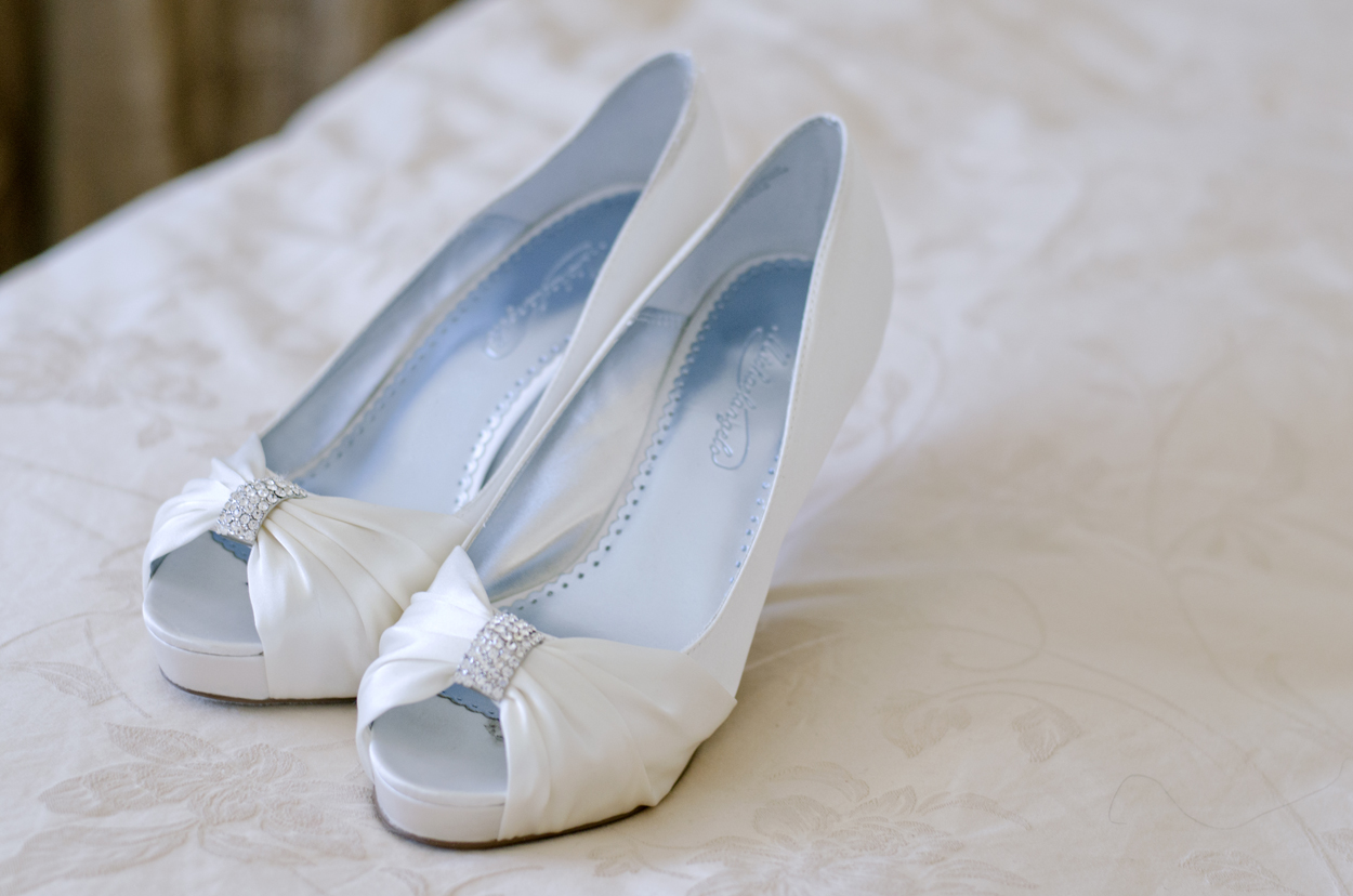 Bonson_community_Centre_wedding_01.jpg