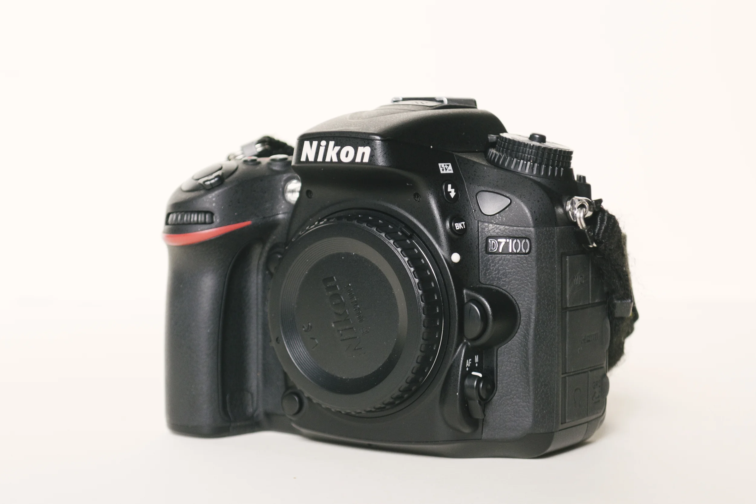 d7100