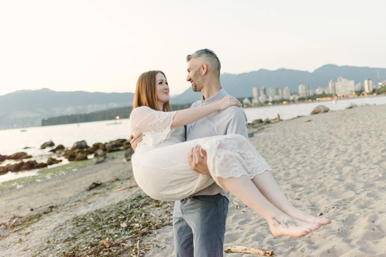 kits-beach-engagement-14.jpg