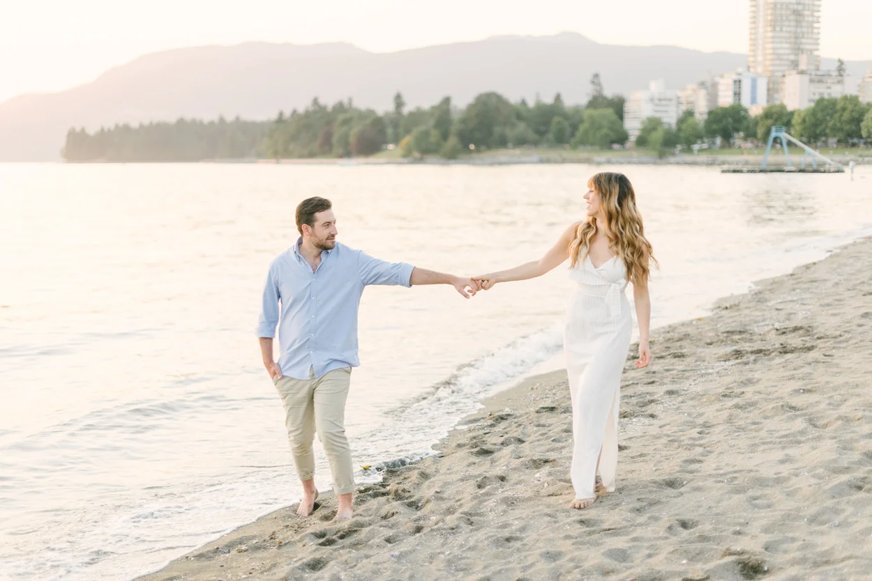 stanley-park-engagement-12.jpg