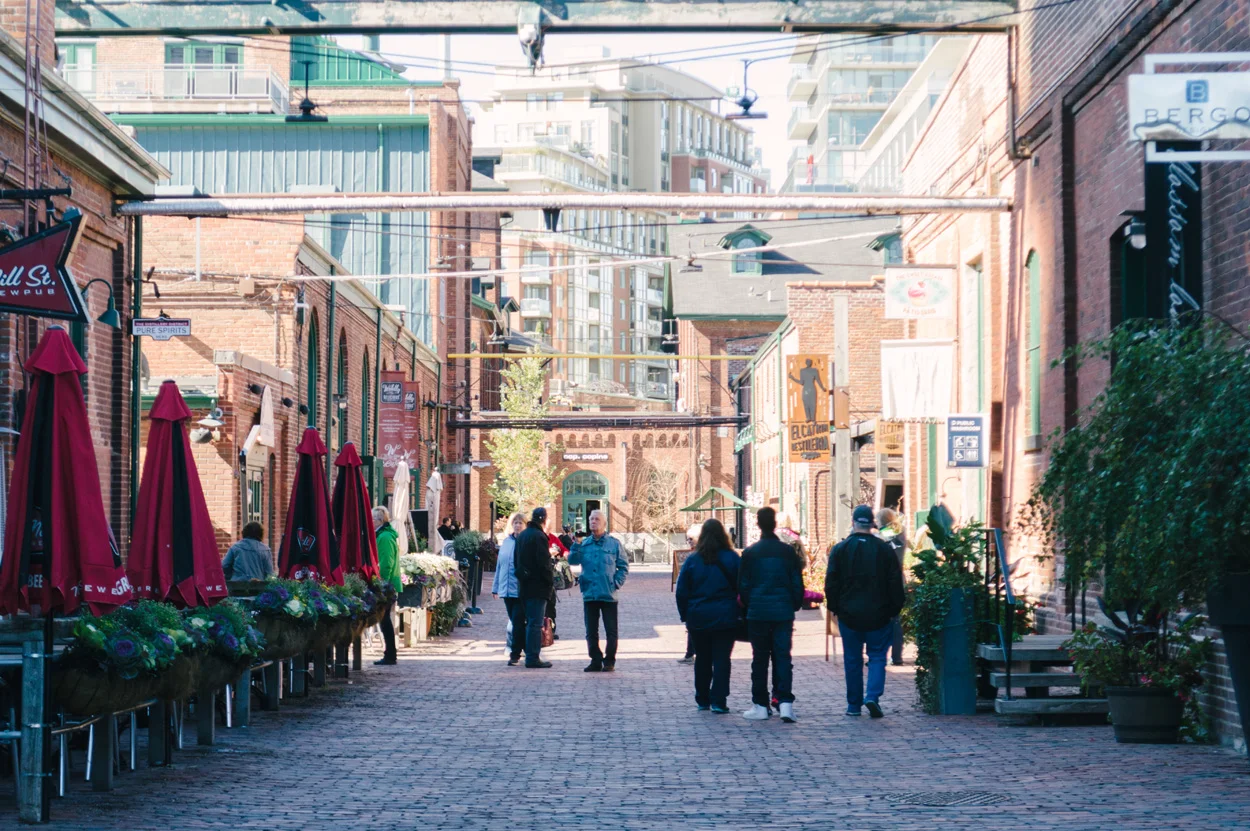 distillery-district-toronto-05.jpg