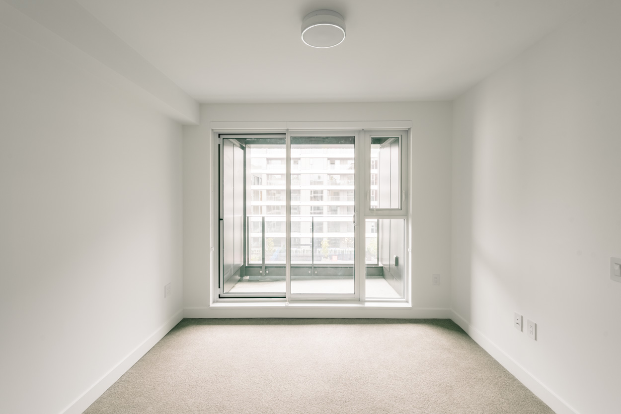 1571-West-57th-Avenue-07.jpg
