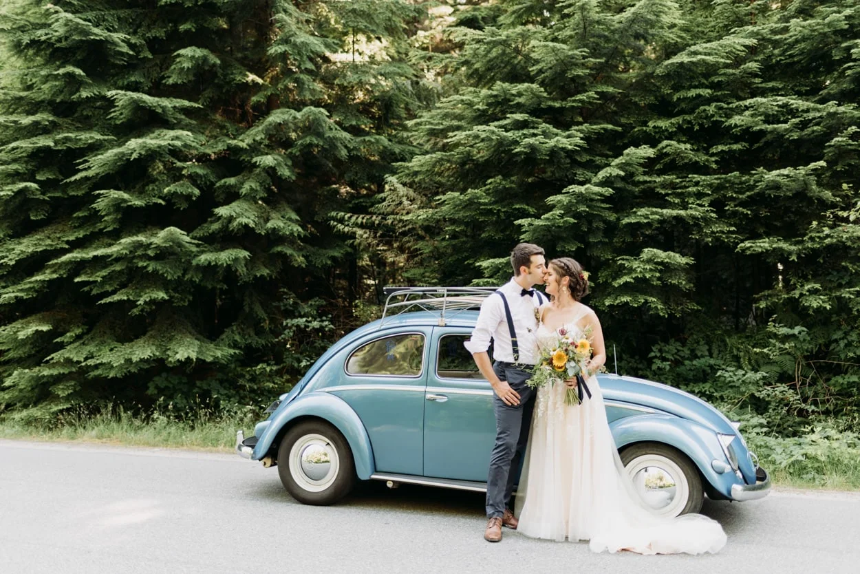 backyard-wedding-vancouver-13.jpg