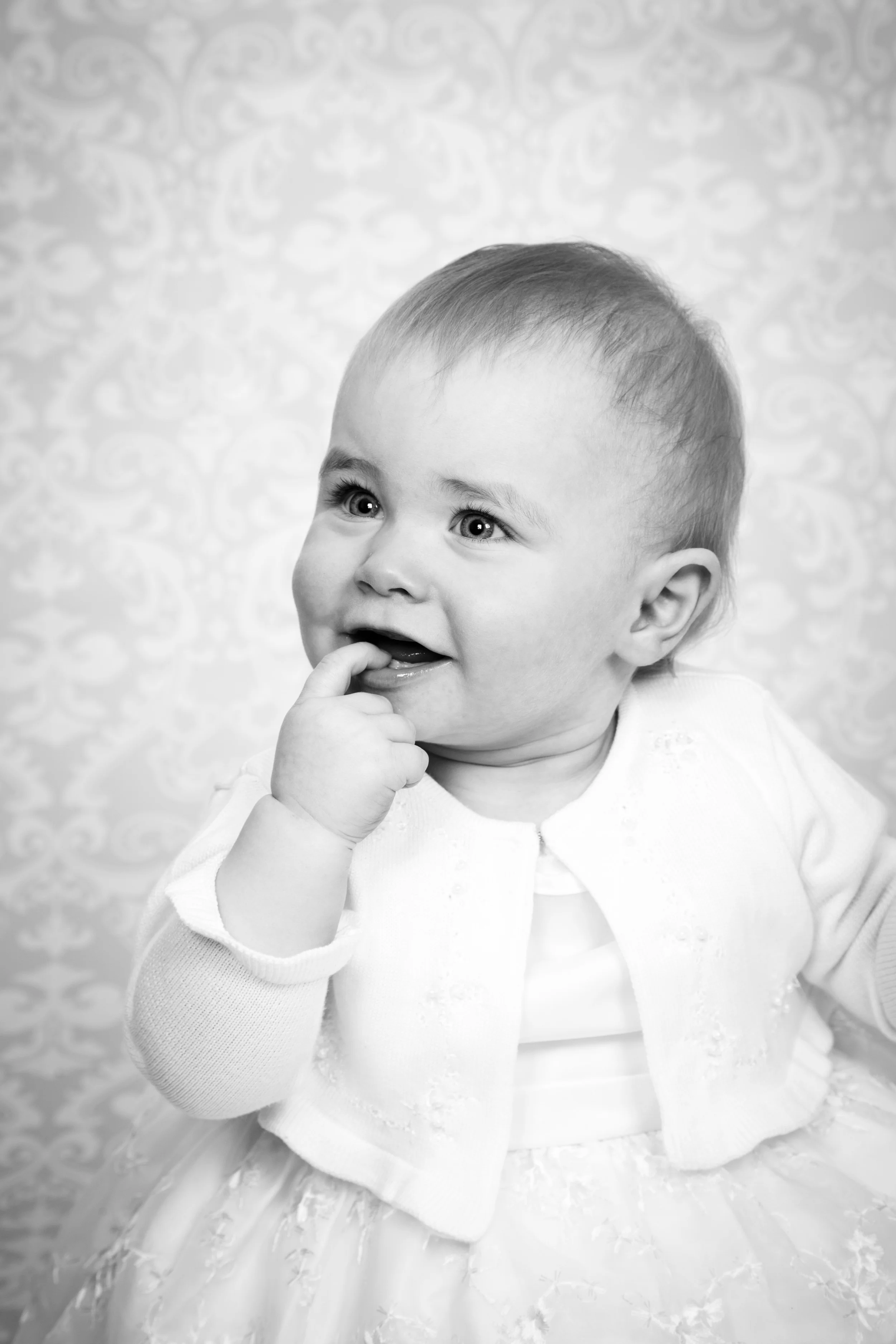 AB5X9564BW.jpg