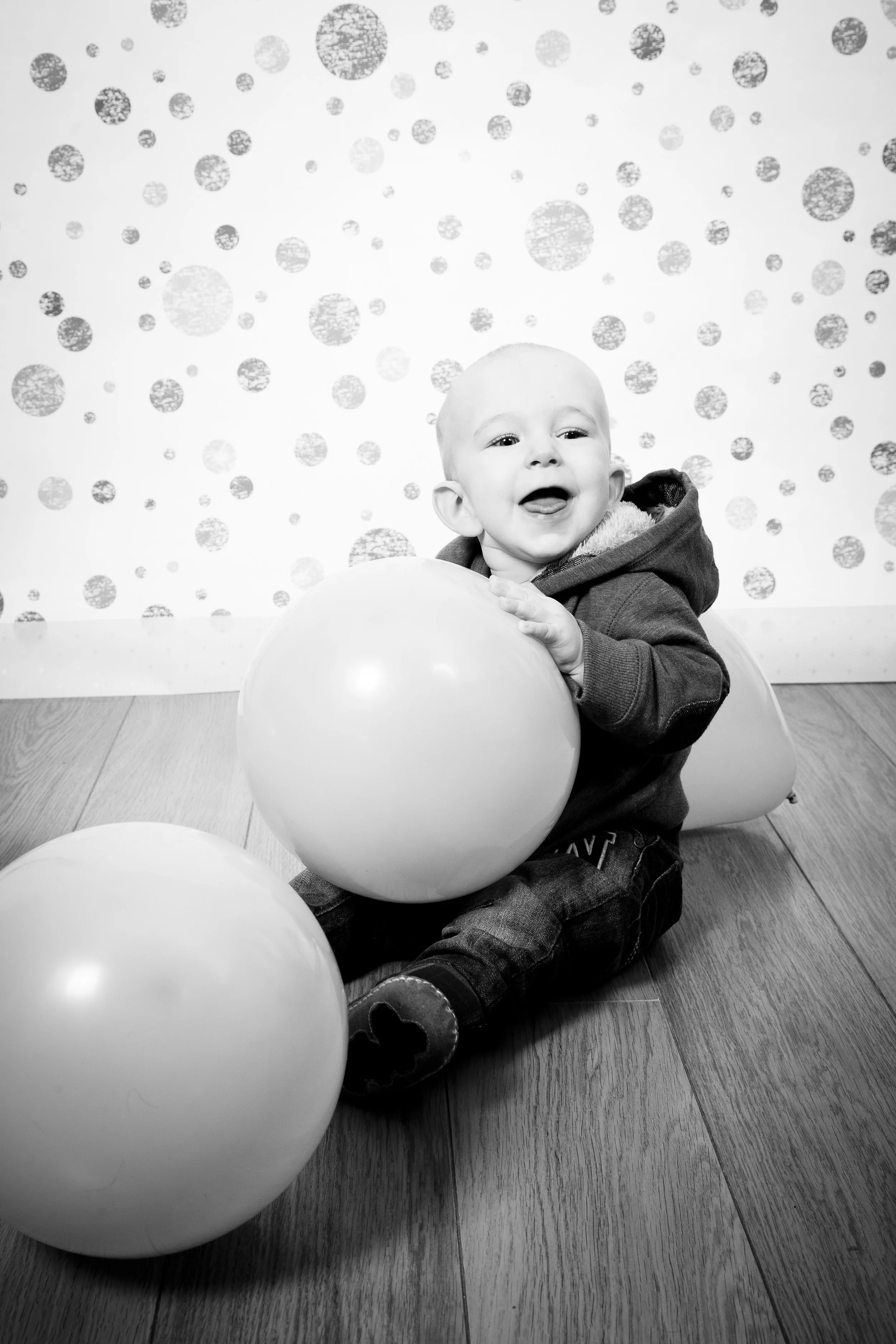 AB5X1553BW.jpg