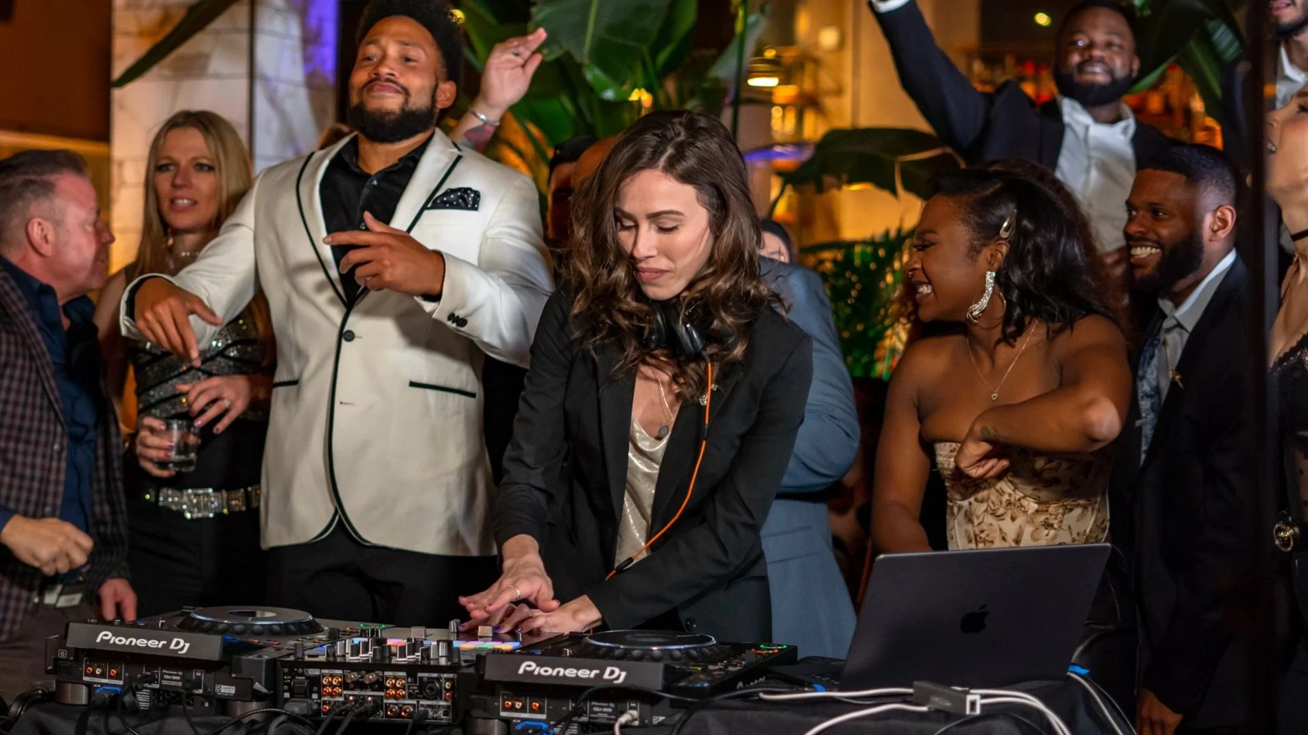 DJ_FIRM_SETS_HANNAH_HEAVIN-29.jpg