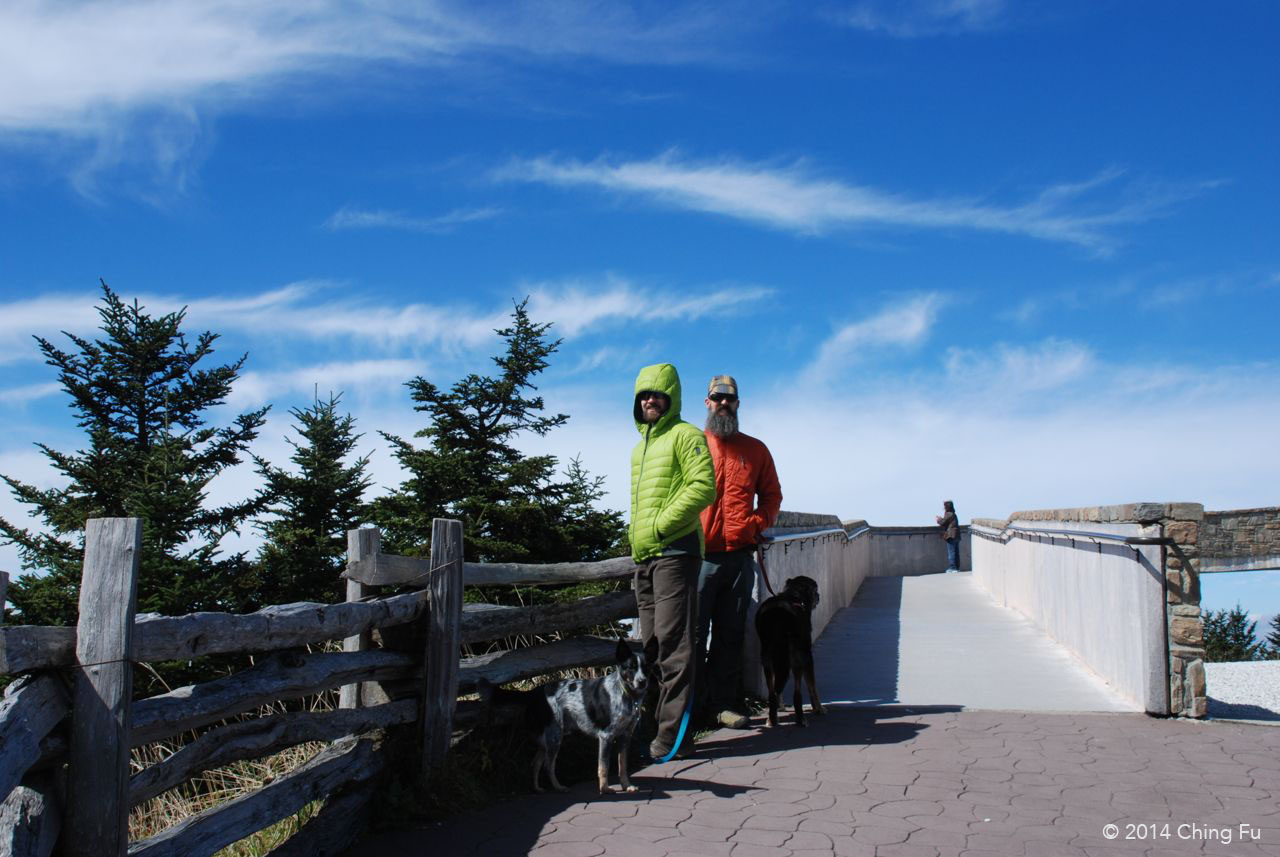The start of the walkway that leads to the circular observation deck.