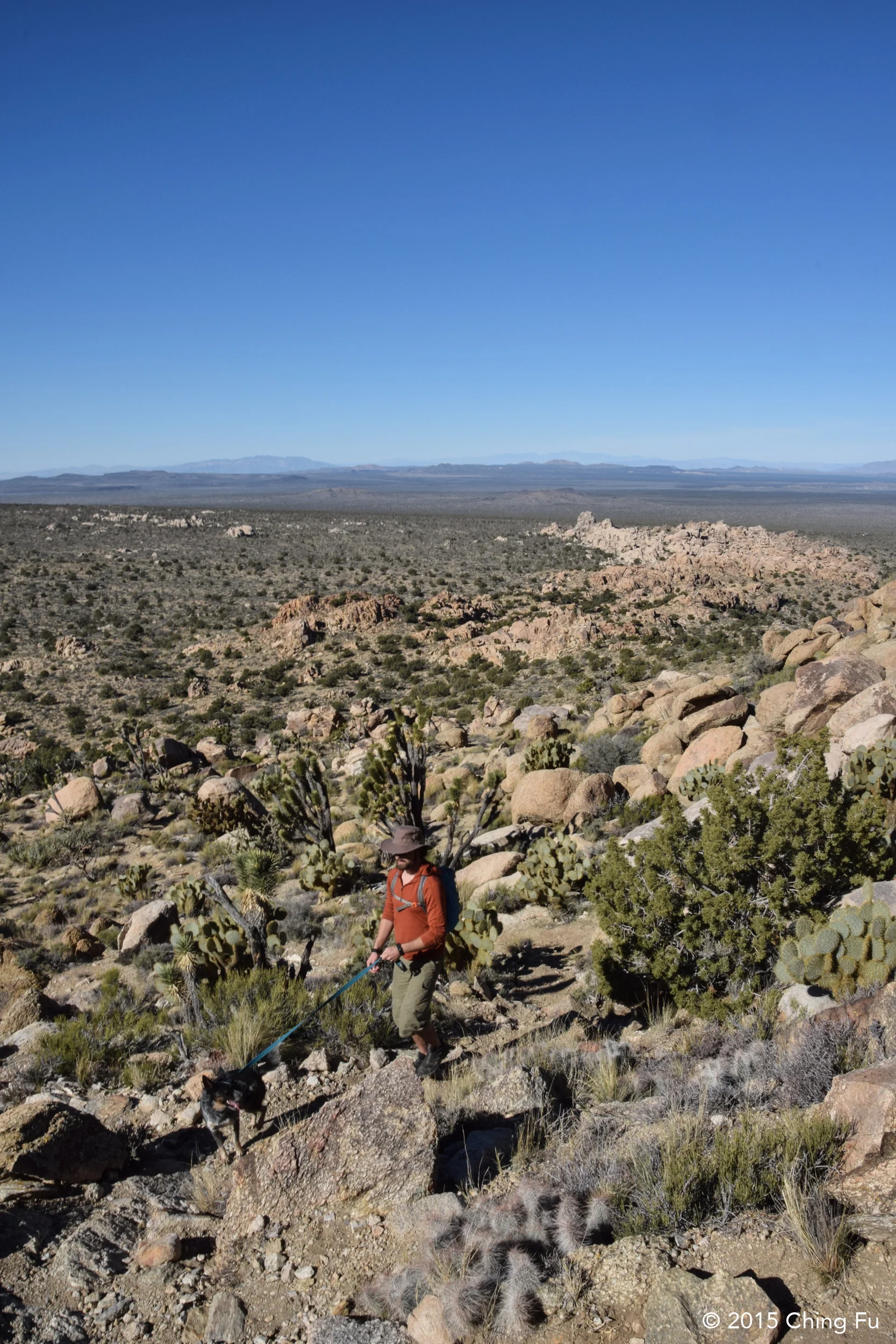 Jerud and Tyki hiking Teutonia Peak trail.