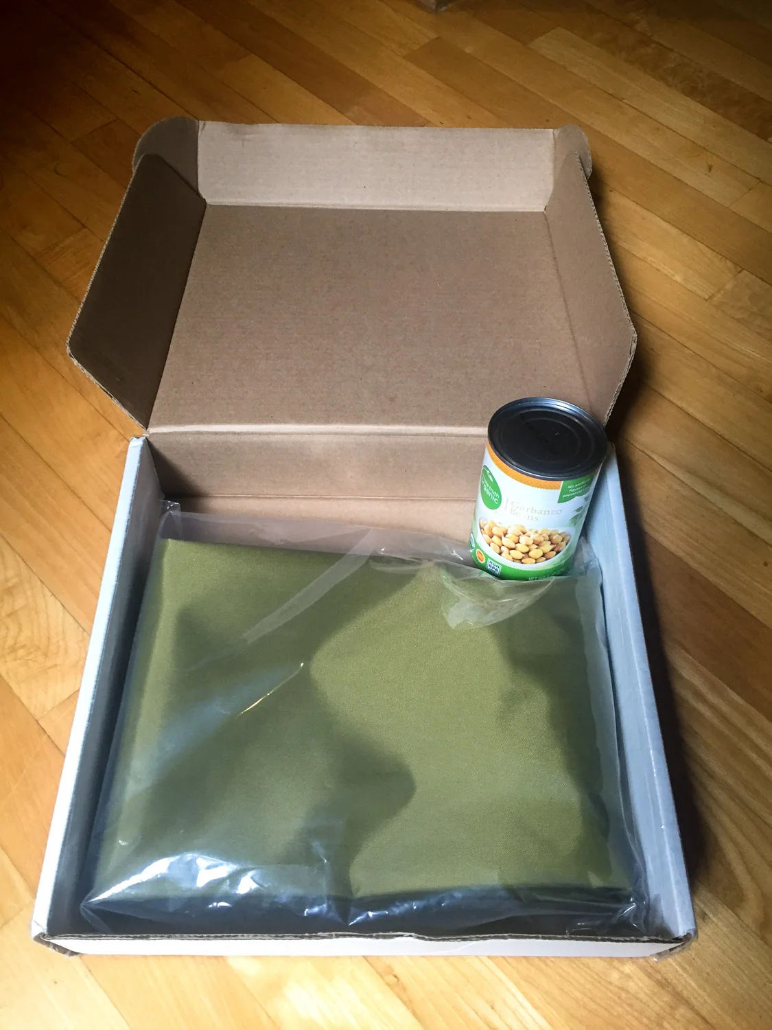 This is how the Aquatank2 water bag arrived from Amazon. Beans were not included.