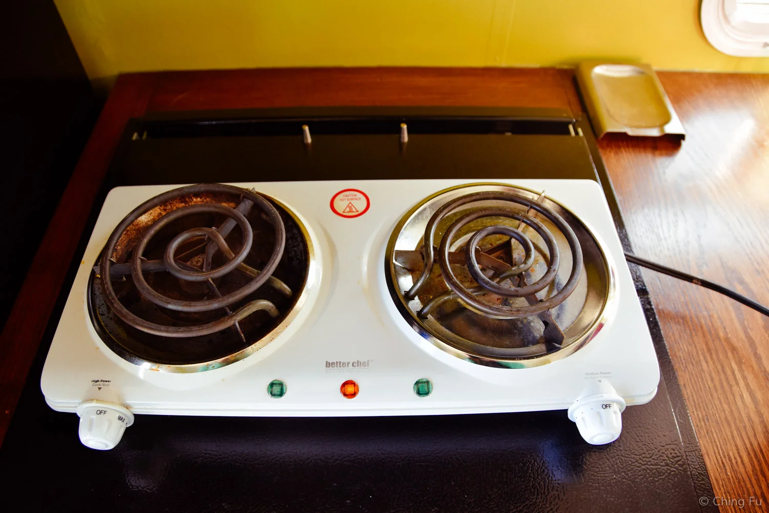 Ceramic Cooktops vs. Induction Cooktops: What's The Difference?