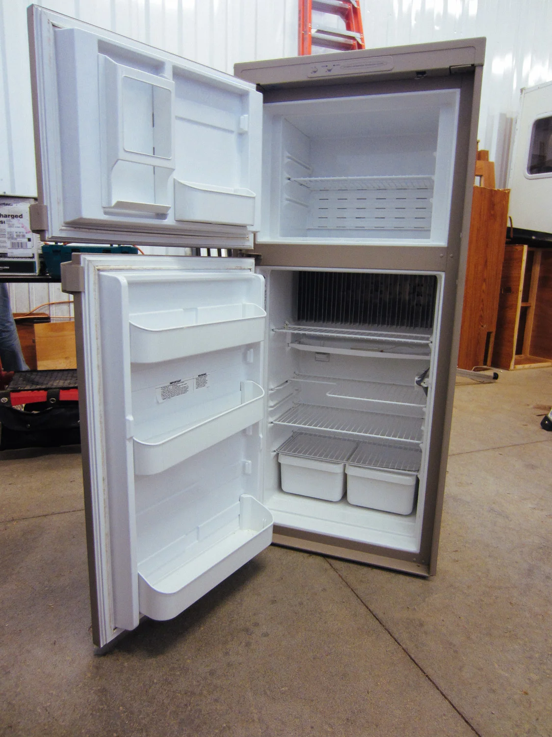 We were able to sell the majority of the original appliances we removed from the rig: fridge, furnace, toilet, awning hardware, black tank, etc.