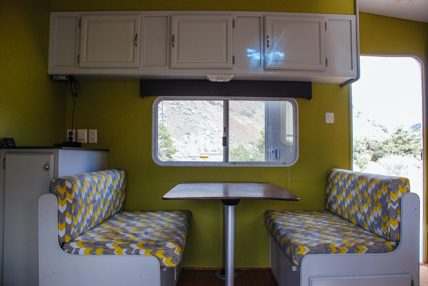  Completed dinette with newly reupholstered cushions. 