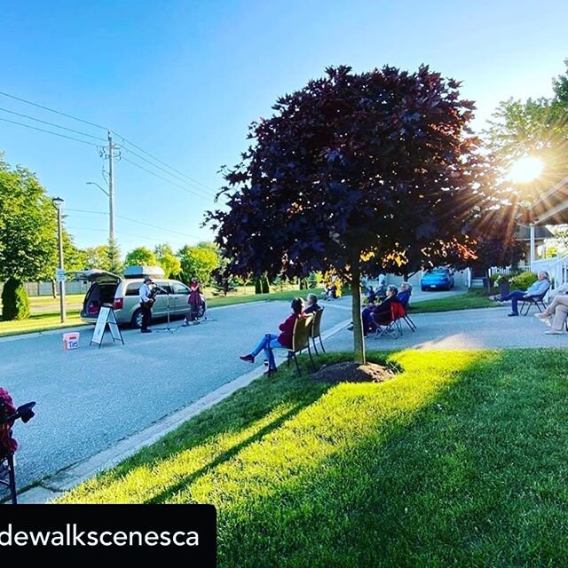 The Railbirds playing our first @sidewalkscenesca here in @stratford #lovestratford .  It was a beautiful, joyful, emotional, wonderful way to spend Sunday eve. Distant and together. #besafe