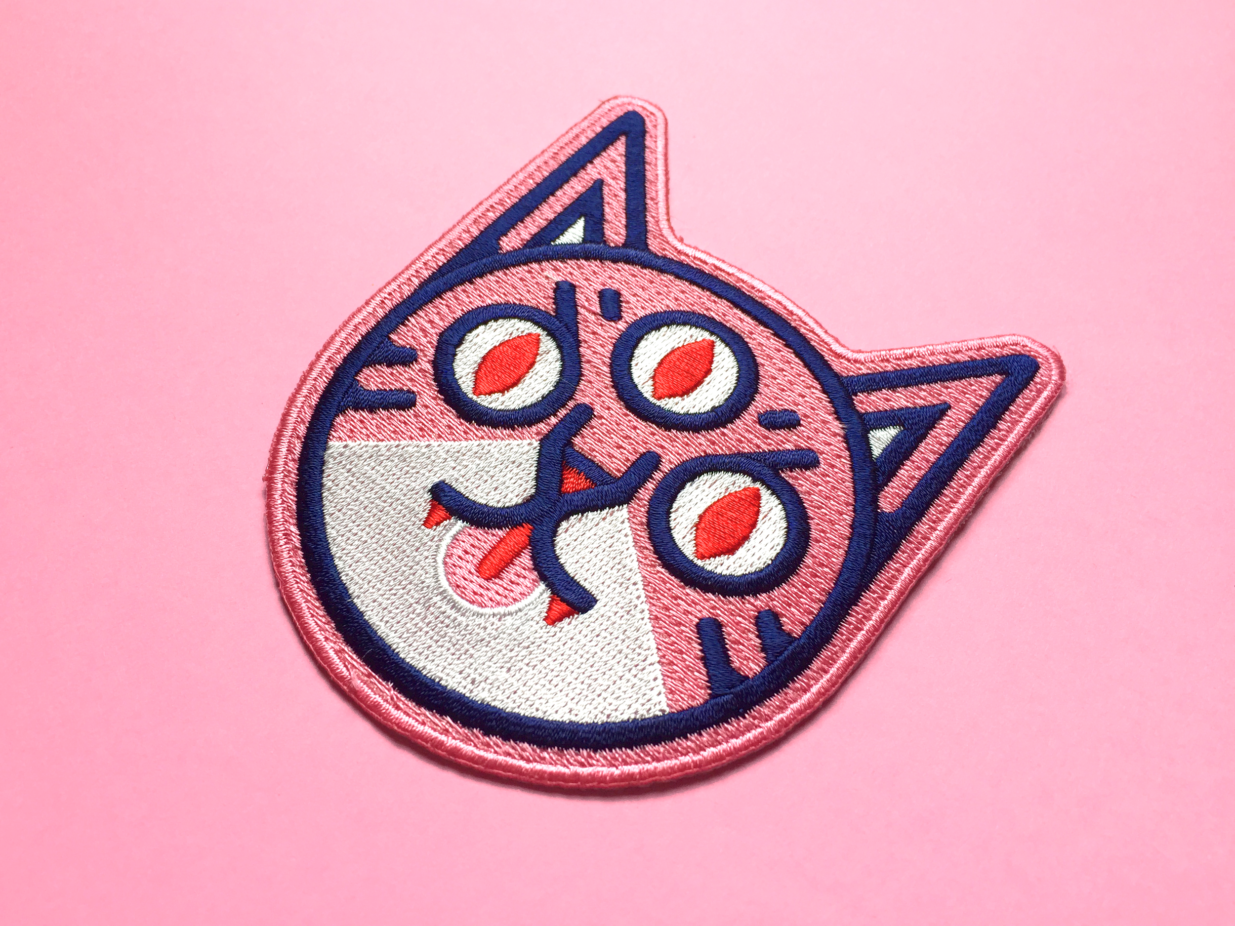 MEOWS EYE