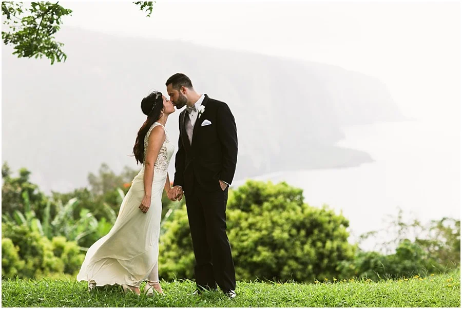 hawaii's best featured wedding photographer_0029.jpg