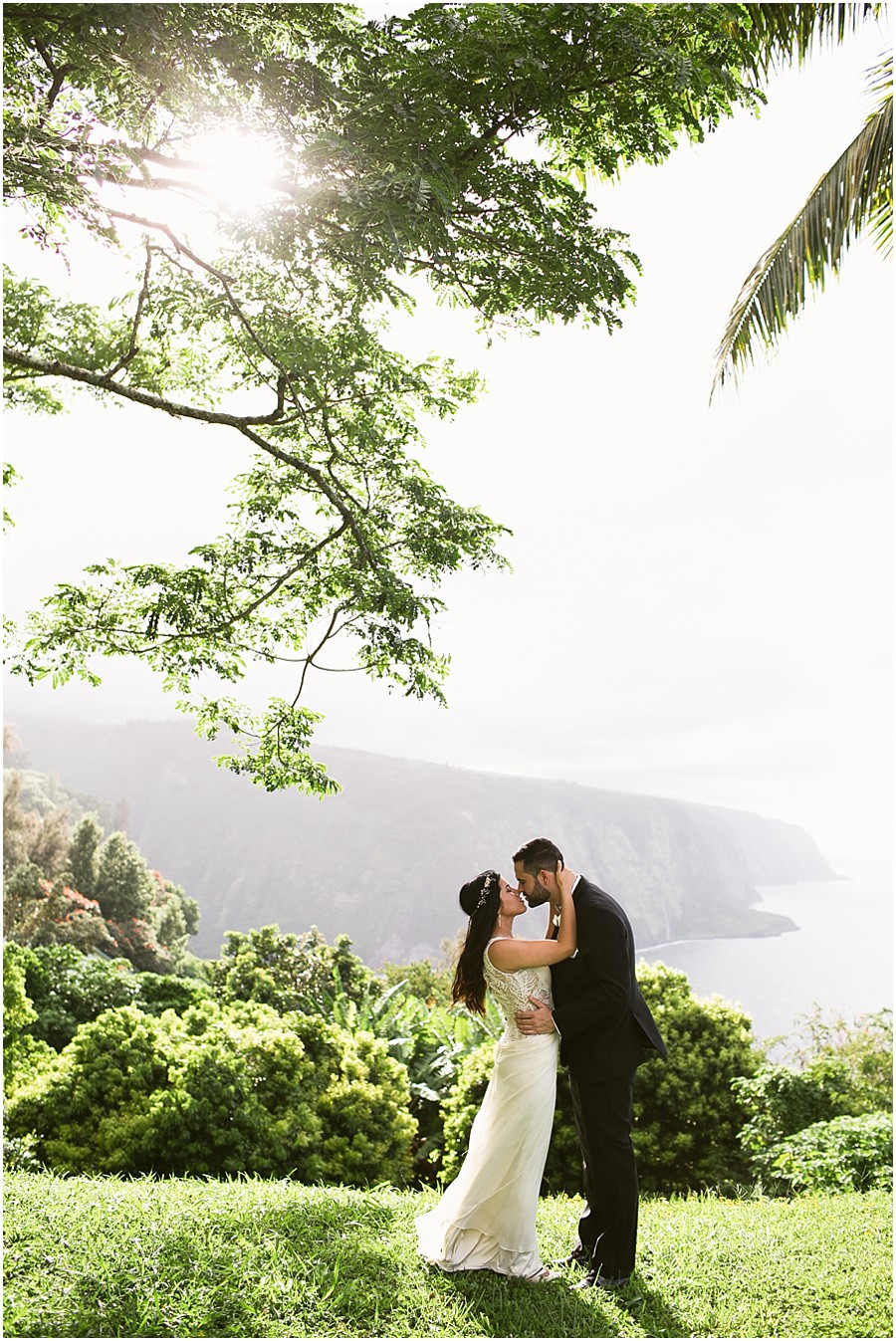 Sara+Jose's Waipio Valley elopement // Hawaii wedding photographer 