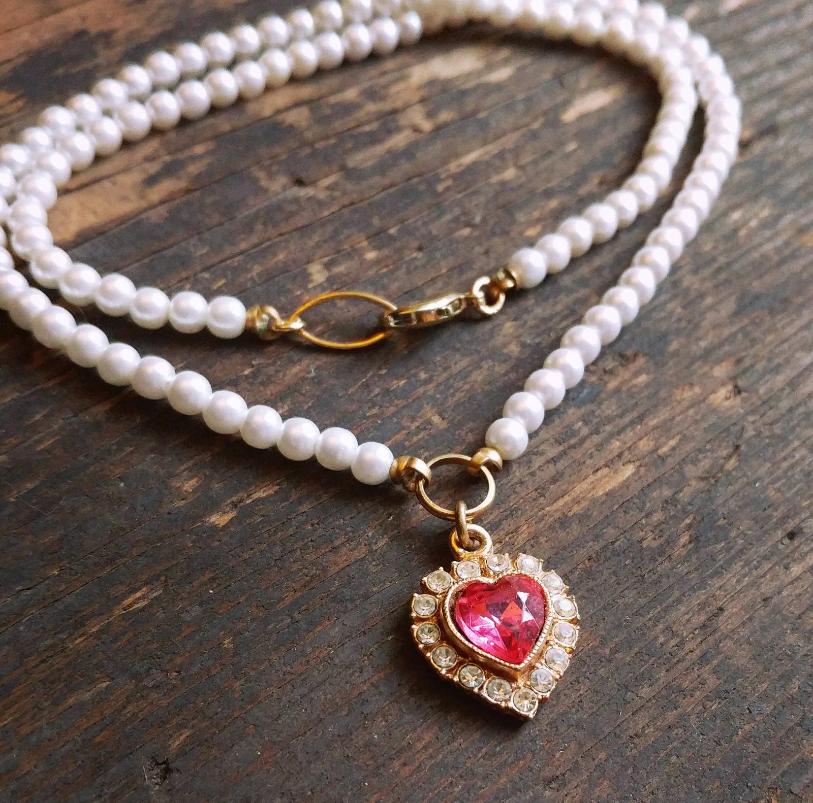 Perfect pink rhinestone heart pendant