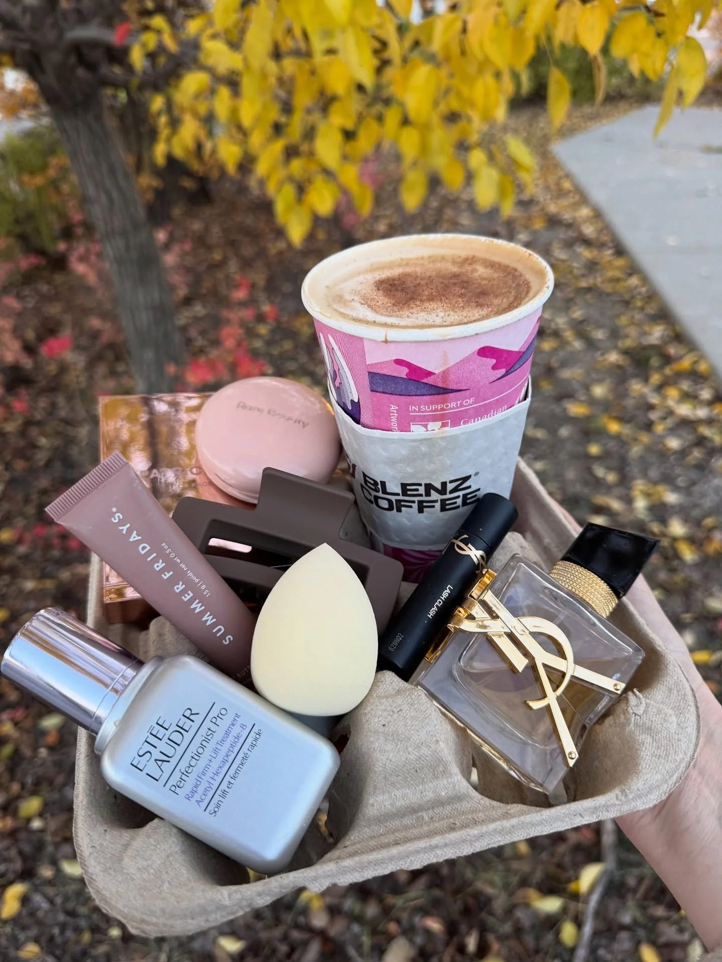 Fall Favorites. Just a few favorites to go along with my Pumpkin Spice Latte from @blenzfsj - from skincare to perfume. Thankful!!!! 

YSL - Libre Eau de Perfume
Est&eacute;e Lauder - Perfectionist Pro
YSL - Lash Clash Mascara
Benefit - Hula Bronzer
