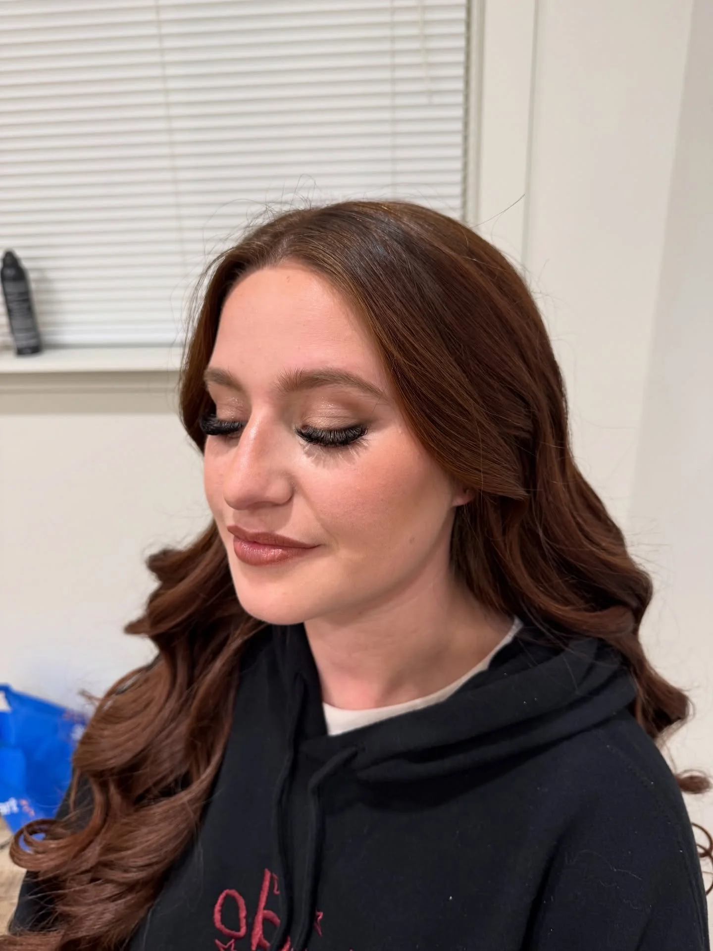 Beauty. Ready for photos with @little.white.rose.photography The most gorgeous long hair and makeup done by me. Real life Ariel. #makeupguru #makeuplover #makeupstudio #makeuplooks #beautyaddict beautyguru beautyexpert makeupartist makeupartistry mak