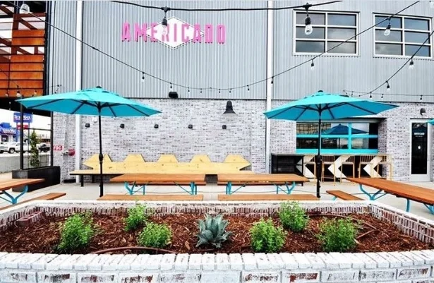 americado_patio_bd401765-ccda-4594-9863-f00c96d69a24.jpg