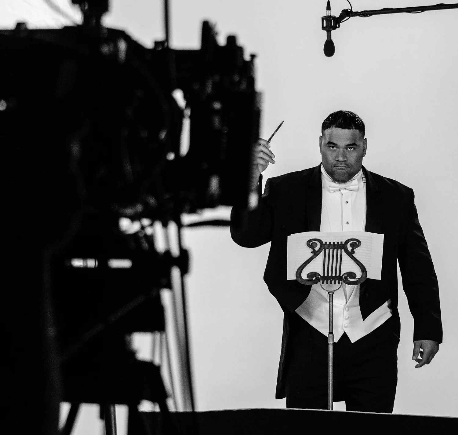 Commercial Shoot: Behind scenes royal farms Haloti Ngata