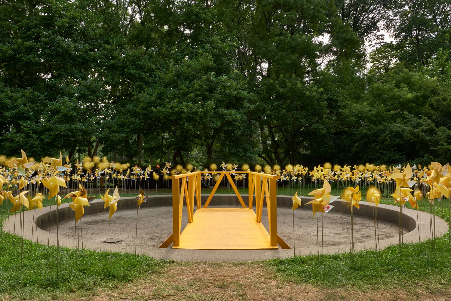 Walkway at the Connective Project in Prospect Park, Brooklyn. Image © harlan erskine