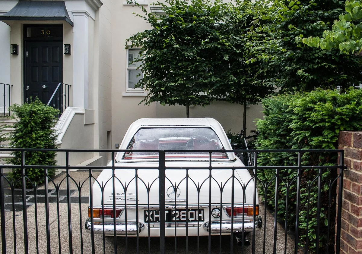 The cars in London are really fantastic. I don't even, ordinarily, care about cars. I can't drive. I also love Top Gear. Perhaps London + Cars = good? Who knows.