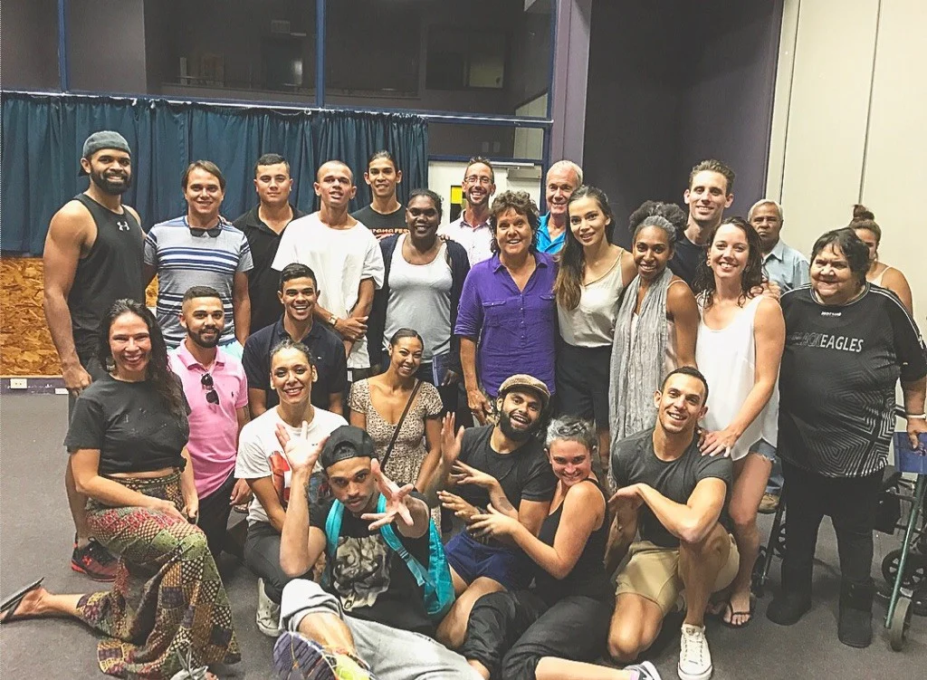 Evonne, Anzac and all the EGF Crew delighted to meet up with the Bangarra Dance Theatre in nearby Mooroopna after the Shepparton C&T Day