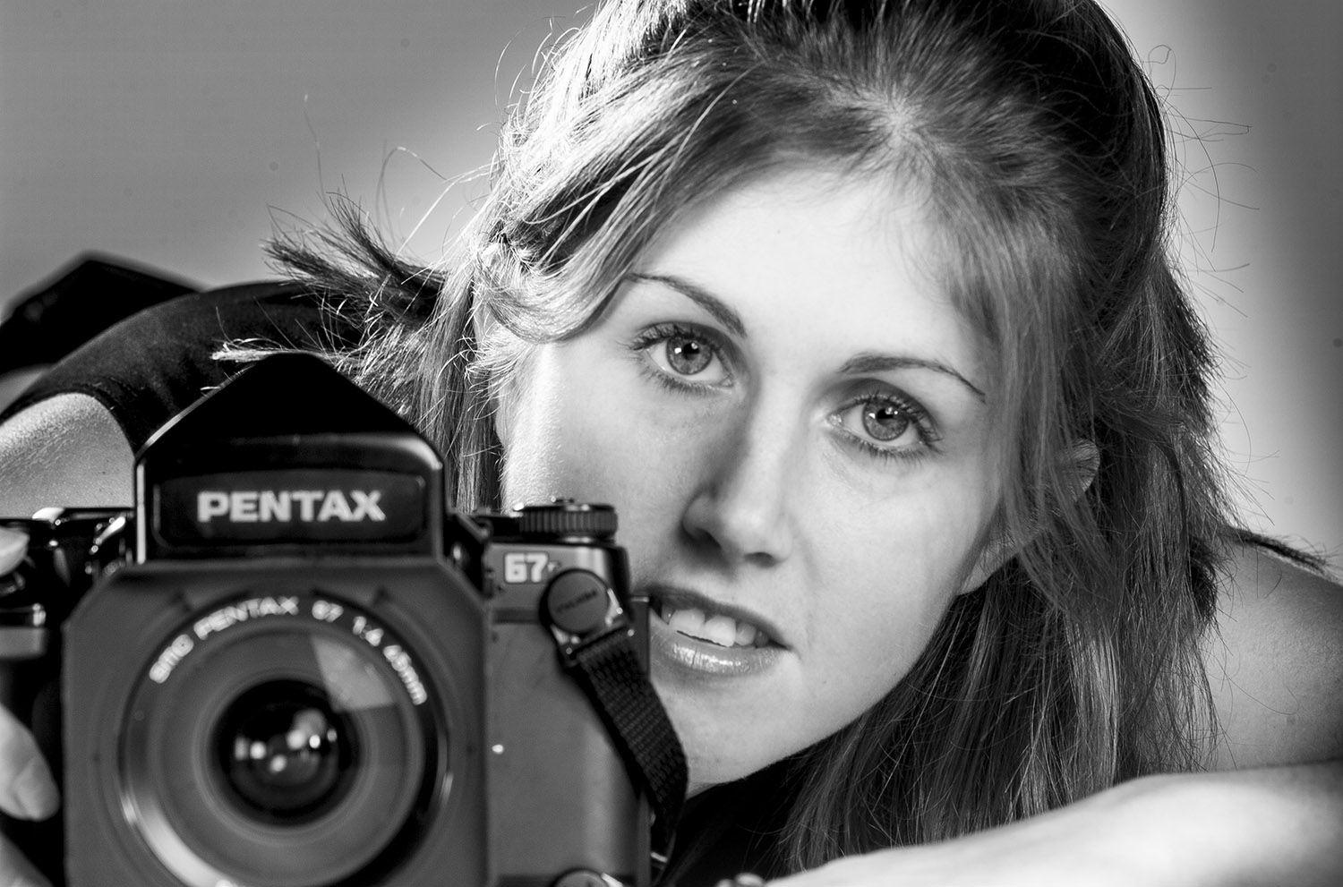 Simone Newell 1974 - 2003