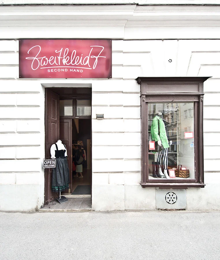  Fassade Zweitkleid - Wien, September 2014 