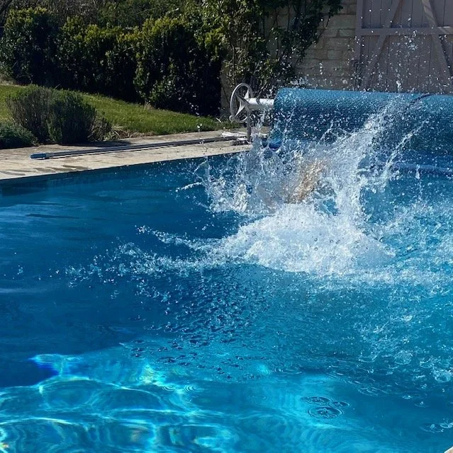 pool making a splash.jpeg