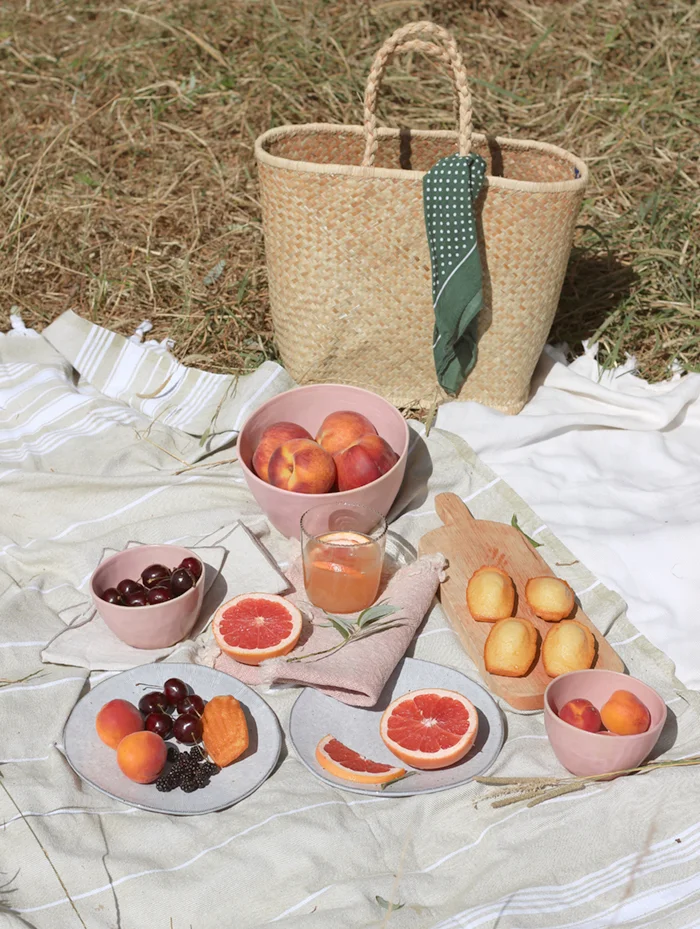 nancy-straughan-stylist-food-picnic-house-of-fraser-dining.jpg