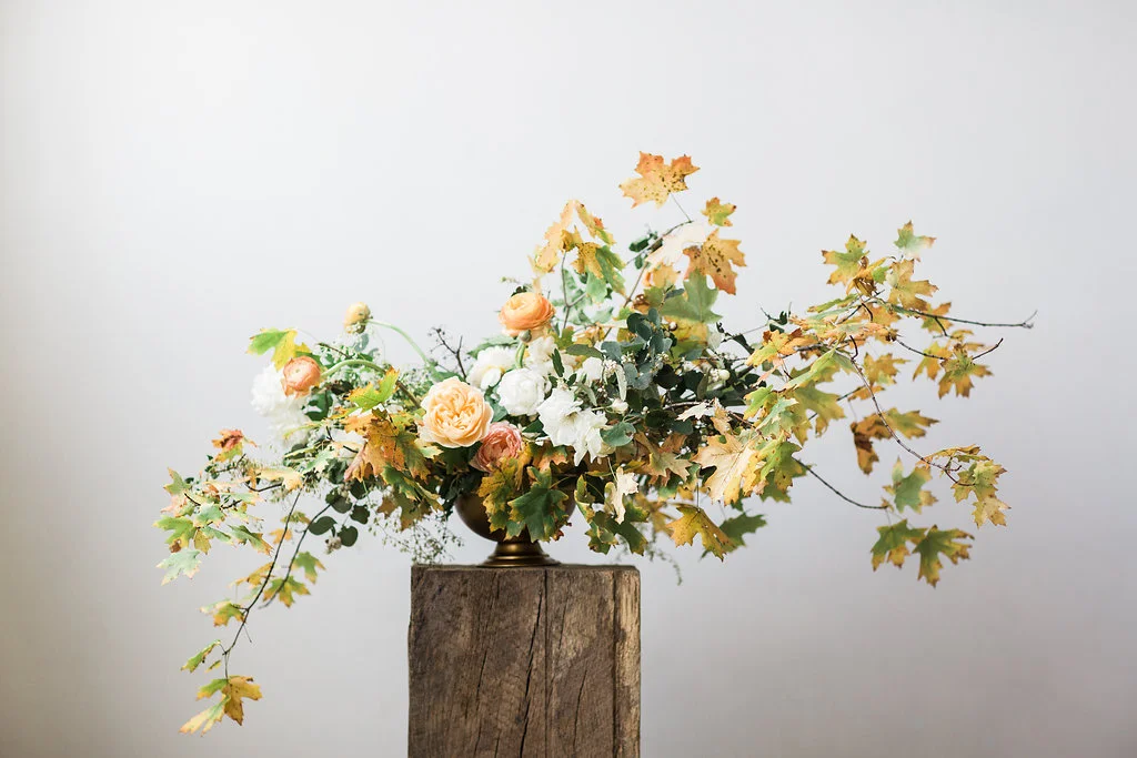 autumnal-floral-arrangement- fall-foliage.jpeg